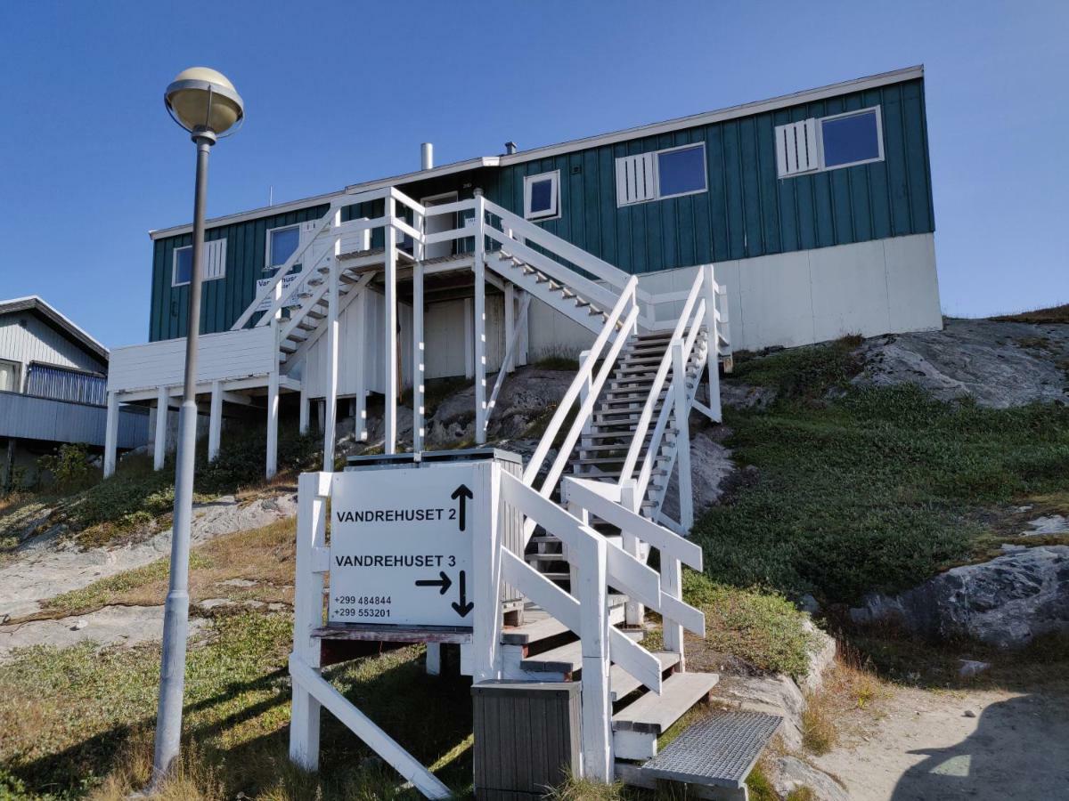 Vandrehuset 2 Og 3 Nuuk Exterior photo